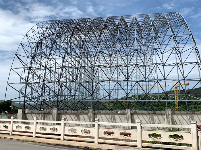 六安山寨矿储煤棚网架